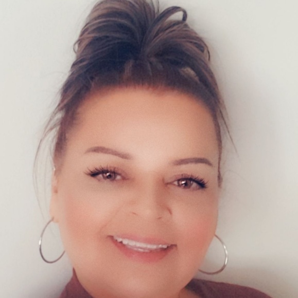 Meet your Posher, Diana - Picture 4 of 4